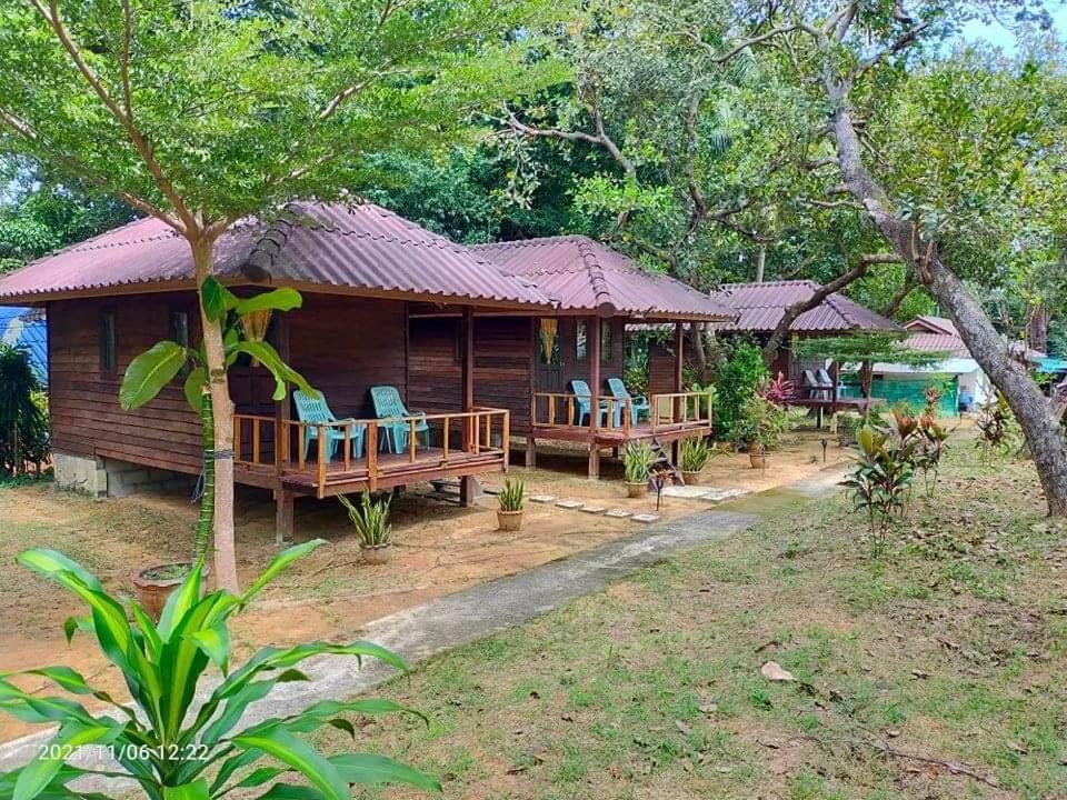 Eco Bungalow Koh Phayam Exterior photo